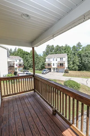 12 Chandler Lane Epping NH 03042