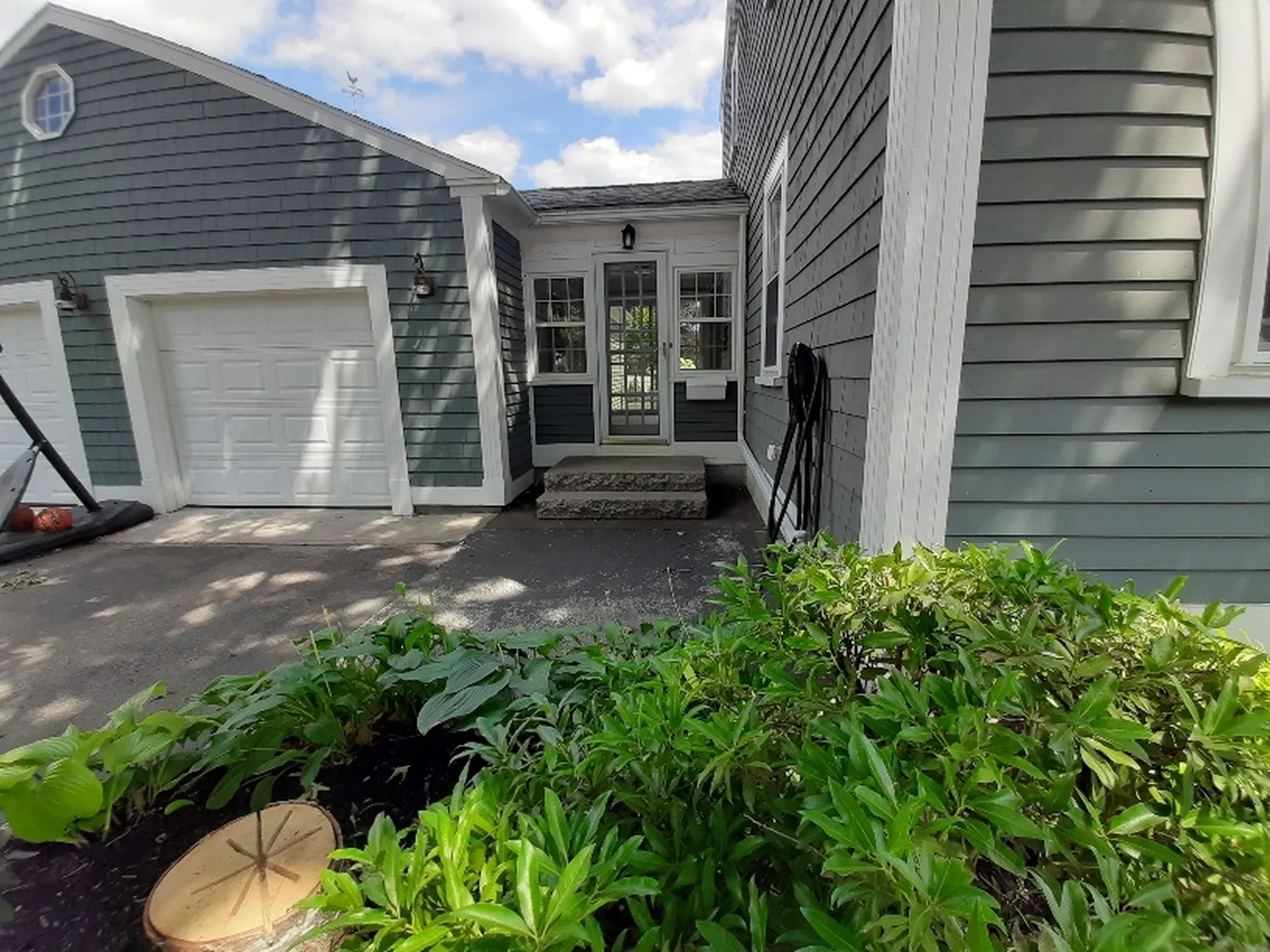 11 Glencrest Avenue Dover NH 03820