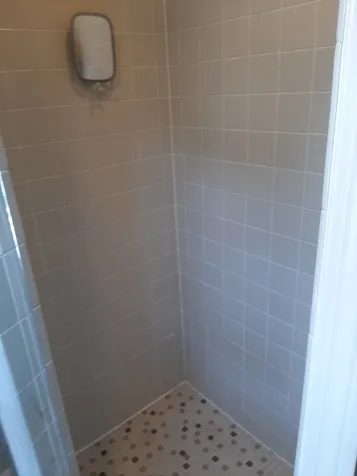 11 Glencrest Avenue Dover NH 03820