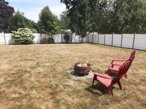 11 Glencrest Avenue Dover NH 03820