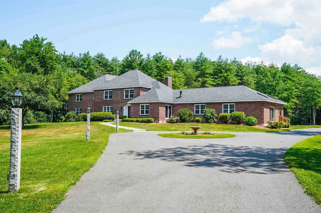 59 Pearson Road Merrimack NH 03054