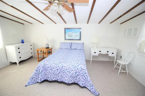 66 The Pines North Georgia VT 05478