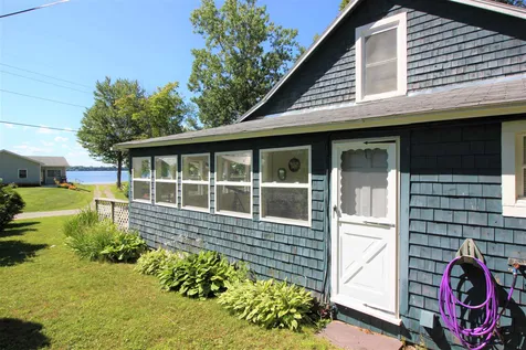 66 The Pines North Georgia VT 05478