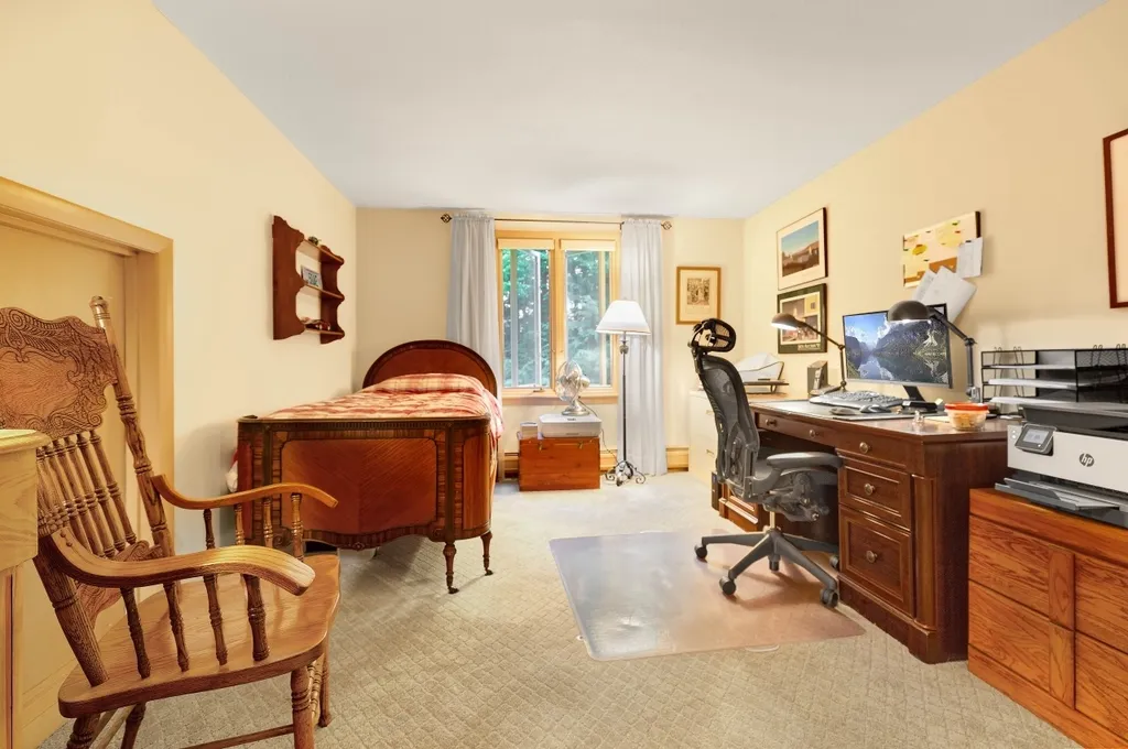 25 Casalis Road Peterborough NH 03458