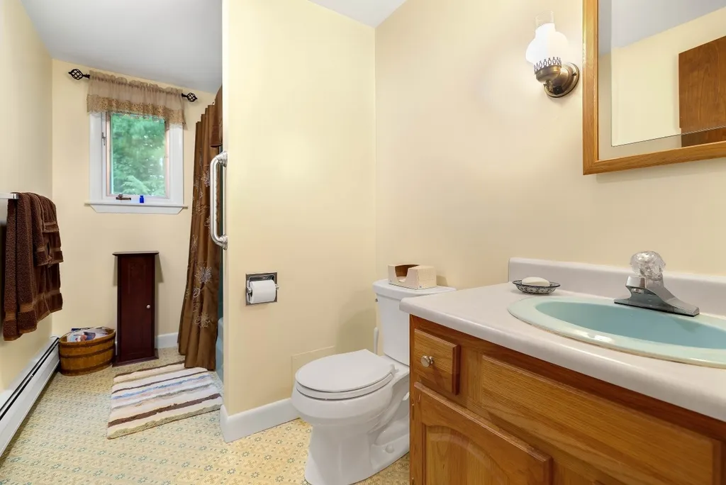 25 Casalis Road Peterborough NH 03458