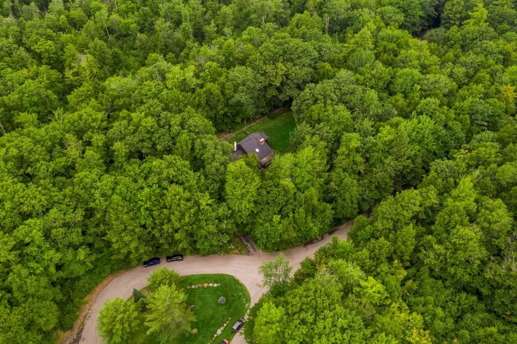 25 Casalis Road Peterborough NH 03458