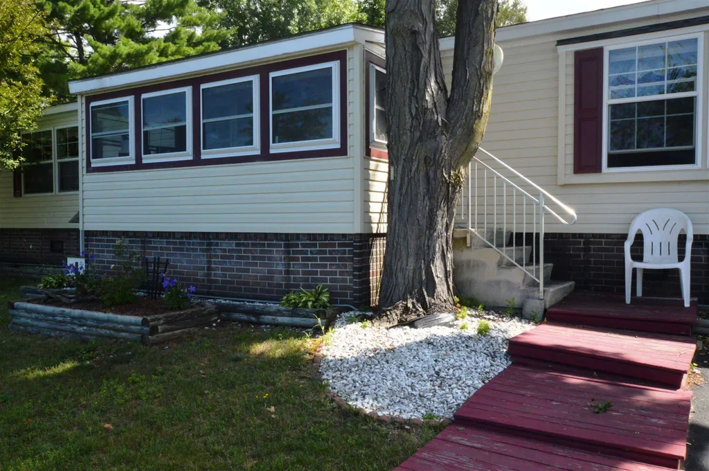 273 Penny Lane Shelburne VT 05482