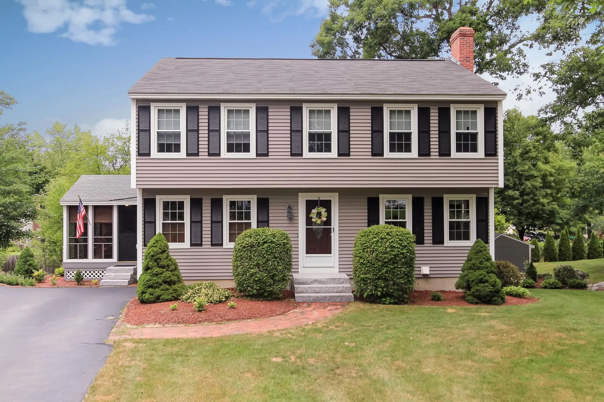 5 King Henry Court Merrimack NH 03054