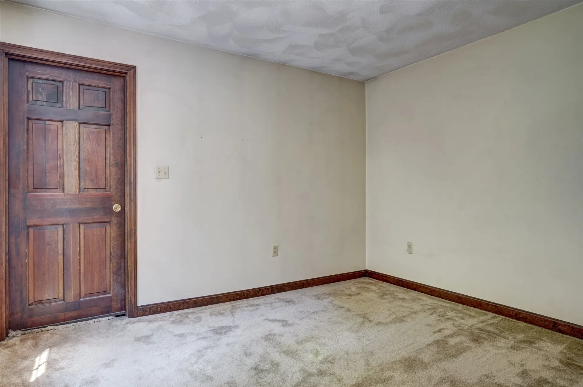 44 Meetinghouse Road Windham NH 03087