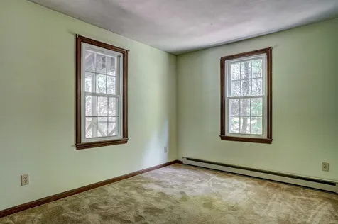 44 Meetinghouse Road Windham NH 03087