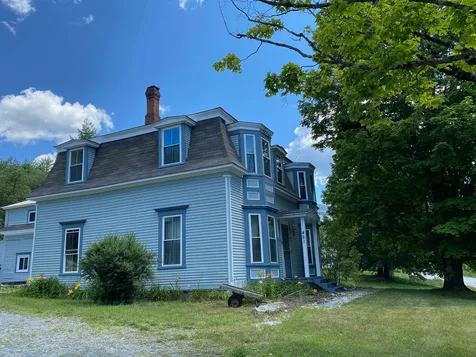 461 Main Street Londonderry VT 05155