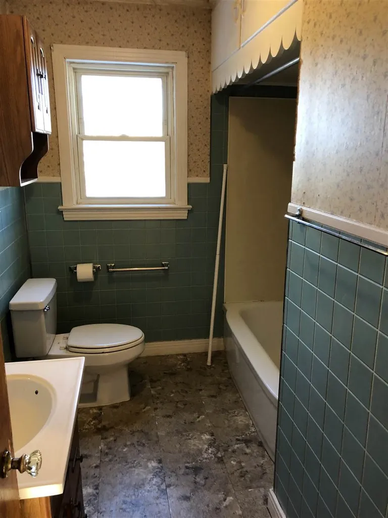 68 Bobbin Mill Road Newport City VT 05855