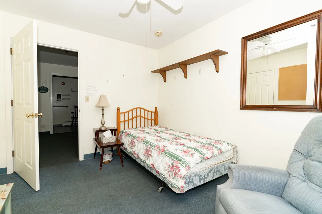 8 Jennifer Drive Merrimack NH 03054