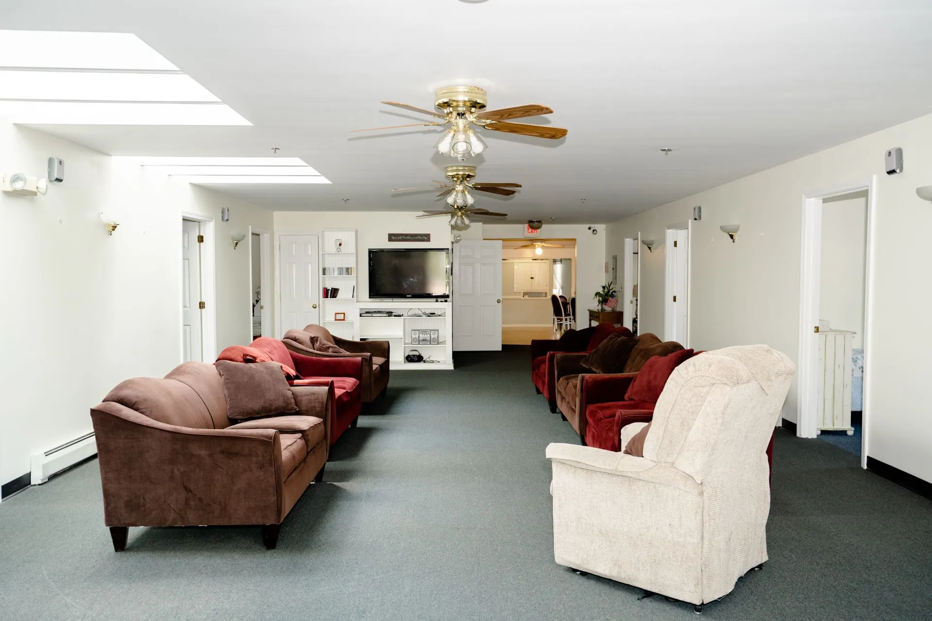 8 Jennifer Drive Merrimack NH 03054
