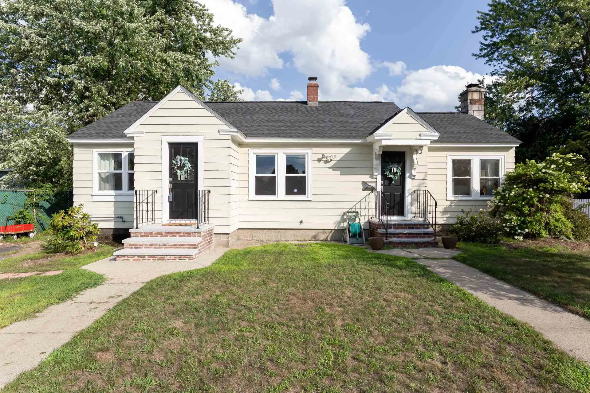 2 Victor Avenue Nashua NH 03060