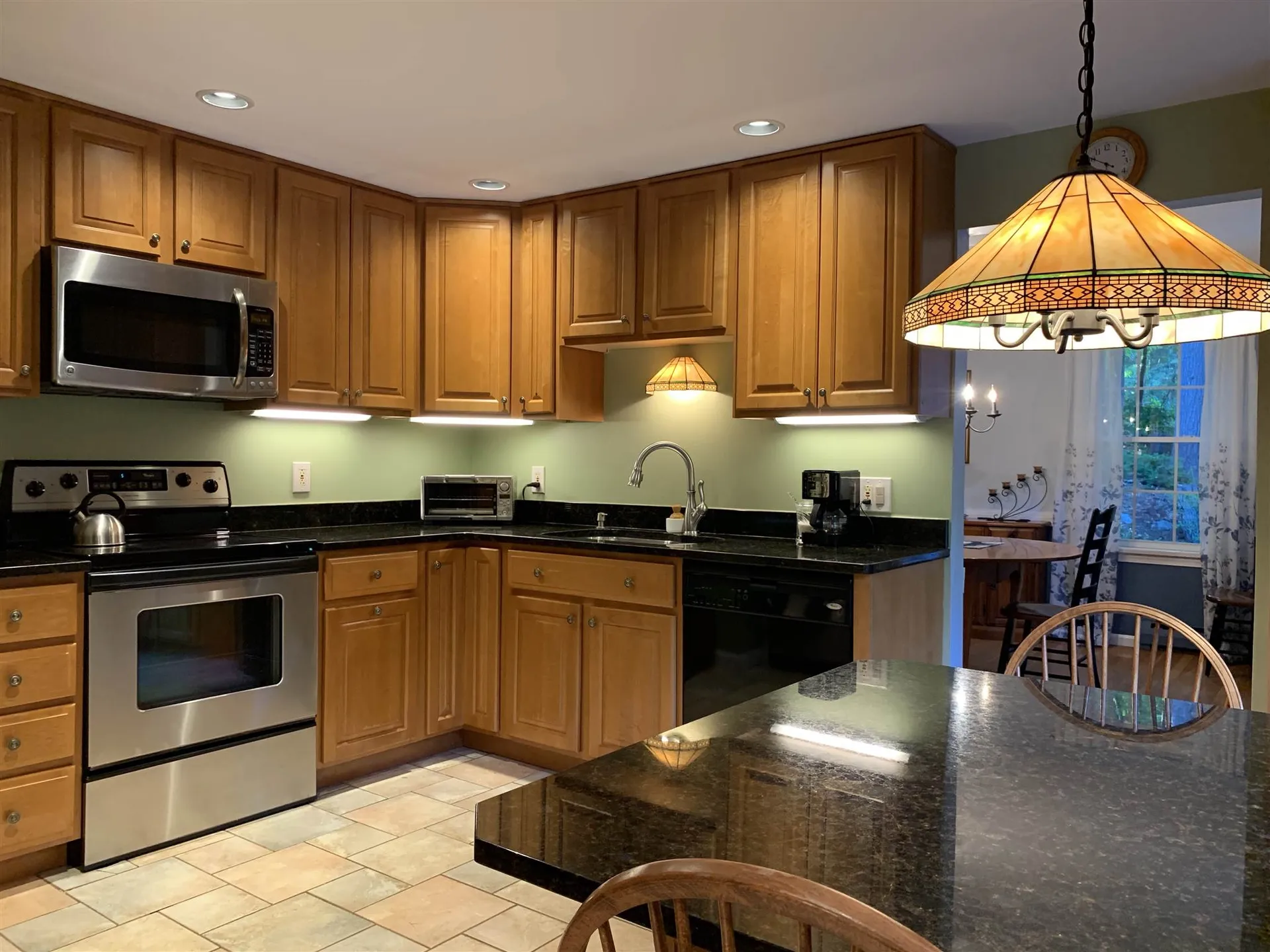 7 Wheelwright Circle Londonderry NH 03053