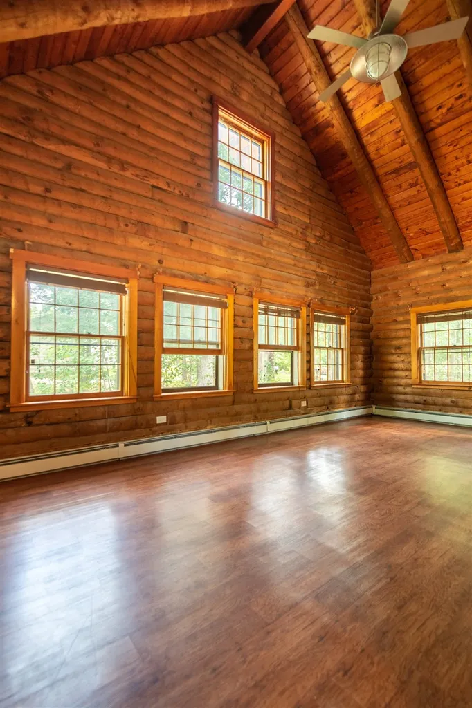 21 Langs Lane Newmarket NH 03857