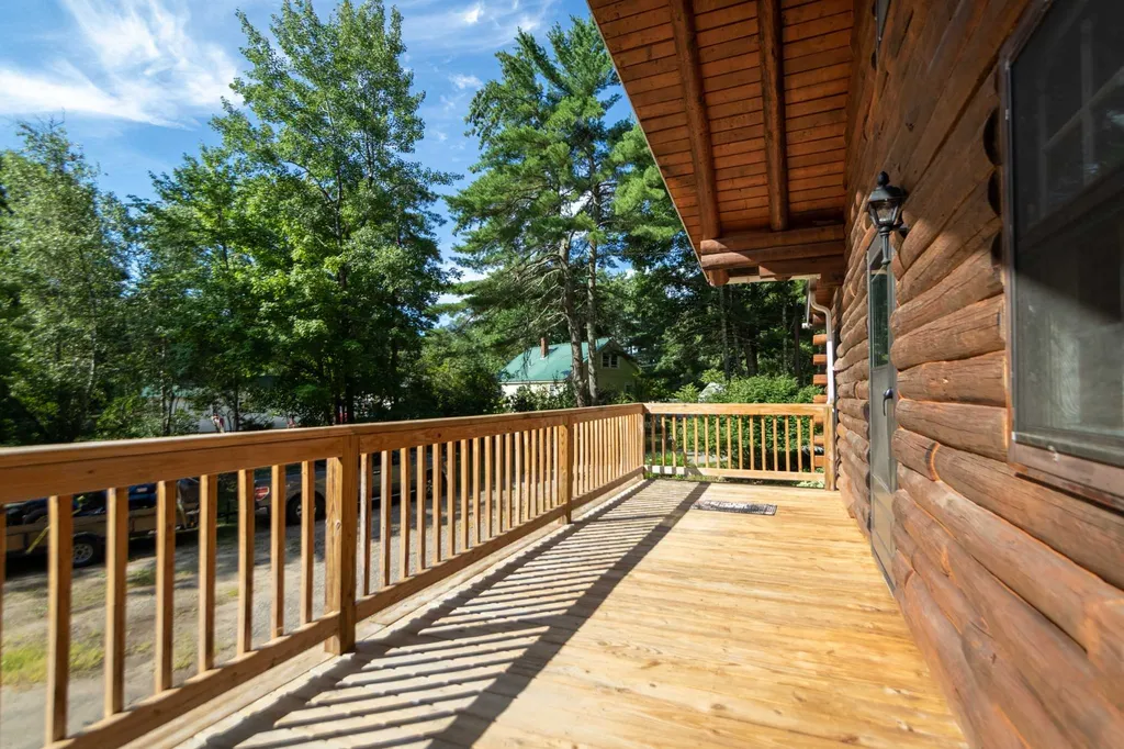 21 Langs Lane Newmarket NH 03857