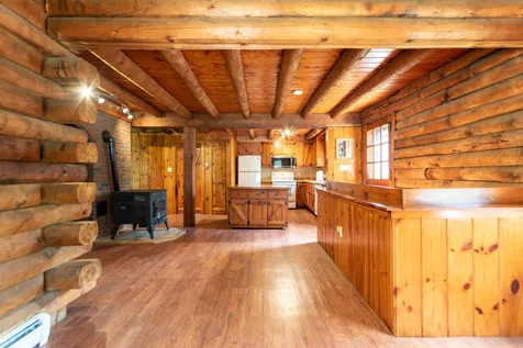 21 Langs Lane Newmarket NH 03857
