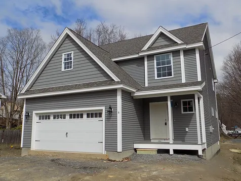 14 Adelaide Street Hudson NH 03051