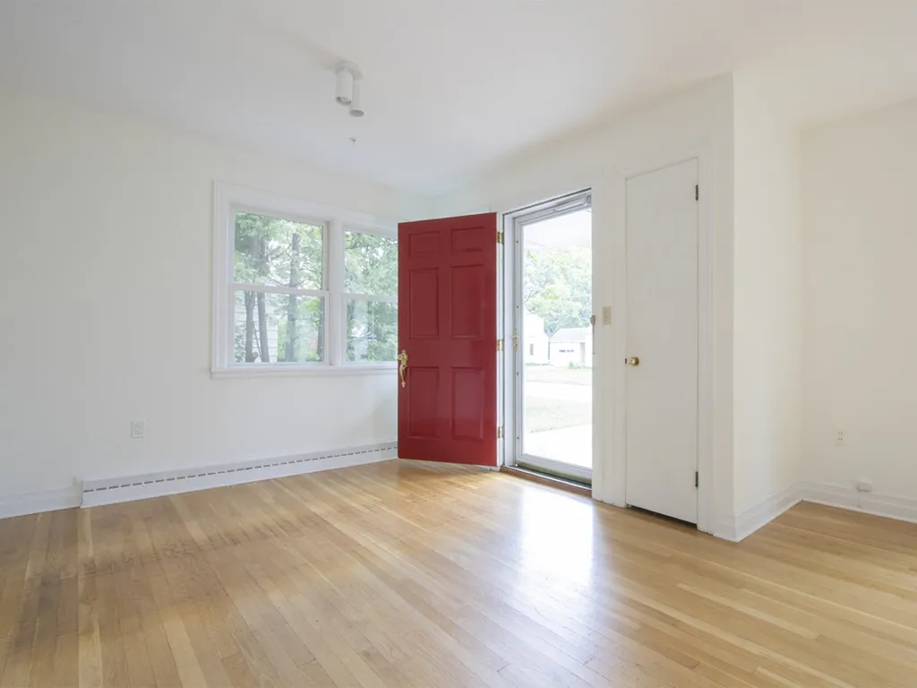 66 Cross Parkway Burlington VT 05408
