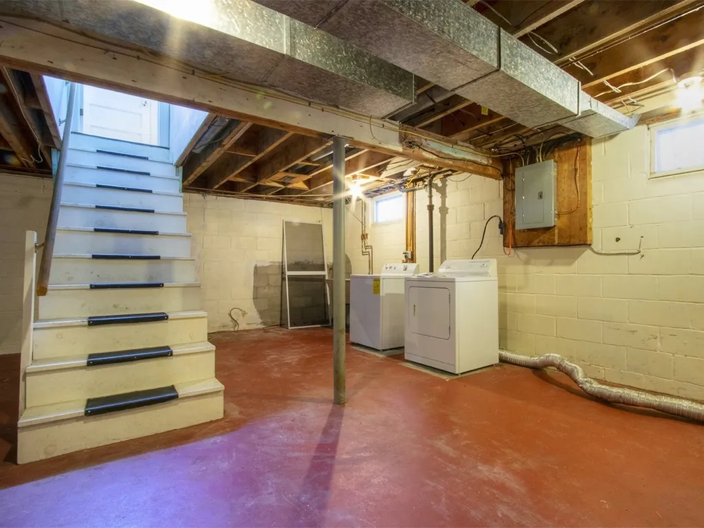 66 Cross Parkway Burlington VT 05408
