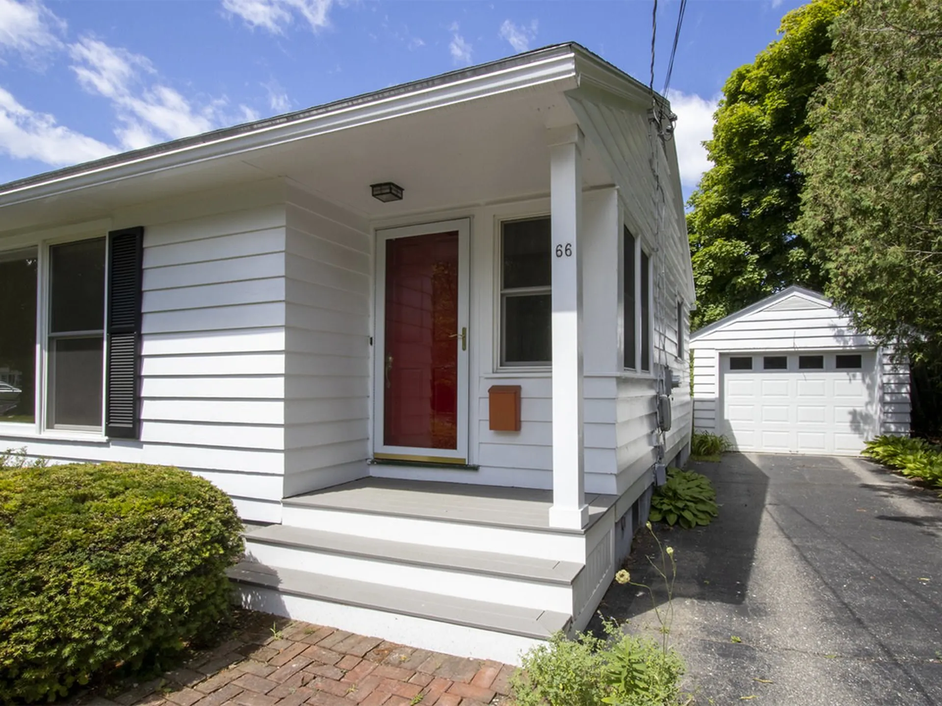 66 Cross Parkway Burlington VT 05408