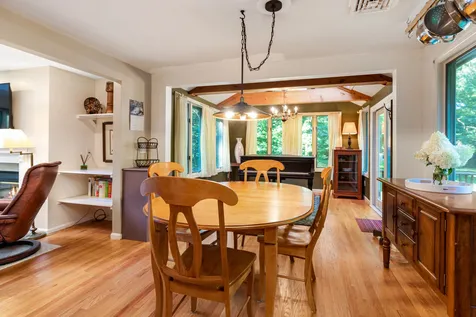 13 Quaker Street Newton NH 03858