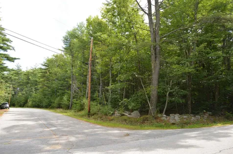 Lot 413-30 South Road Deerfield NH 03037