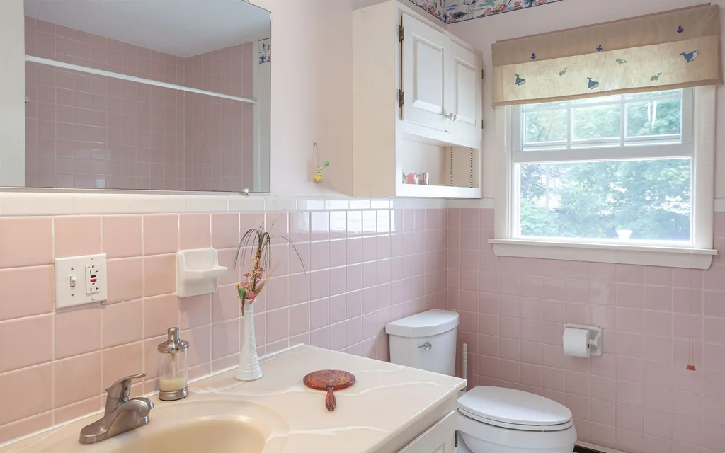 25 South Street Walpole NH 03608