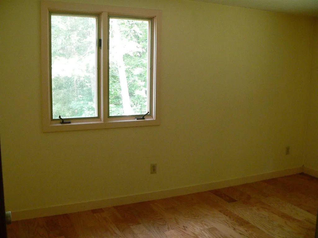 32 Belle Hunt Road Jefferson NH 03583