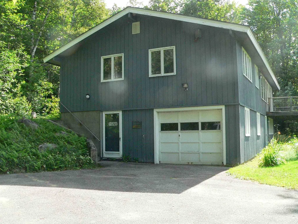32 Belle Hunt Road Jefferson NH 03583