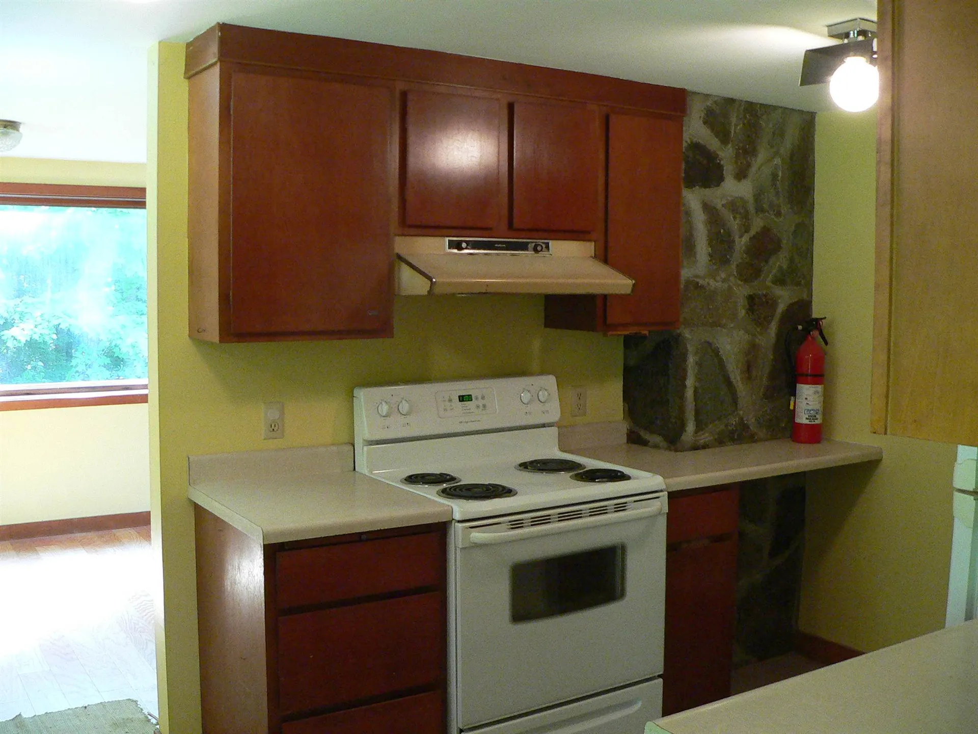 32 Belle Hunt Road Jefferson NH 03583