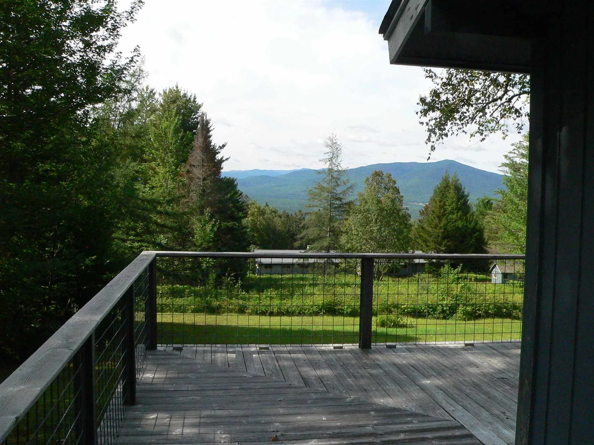 32 Belle Hunt Road Jefferson NH 03583