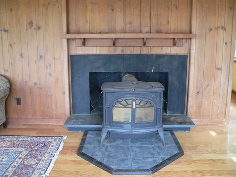 32 Belle Hunt Road Jefferson NH 03583