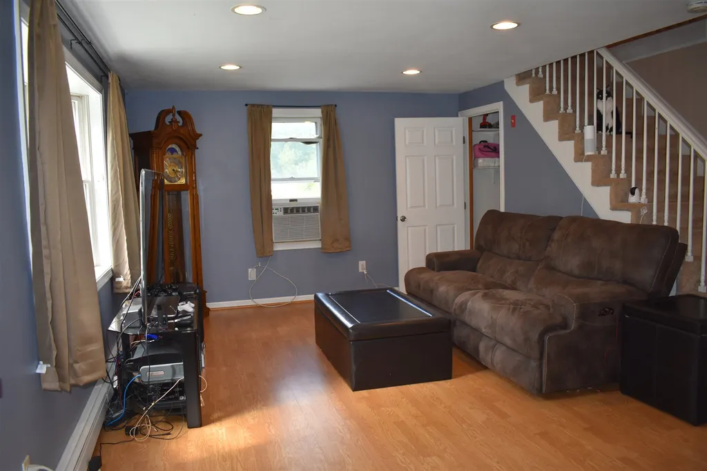 12a Cricket Lane Sandown NH 03873