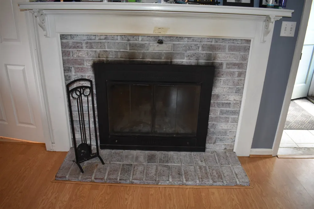 12a Cricket Lane Sandown NH 03873