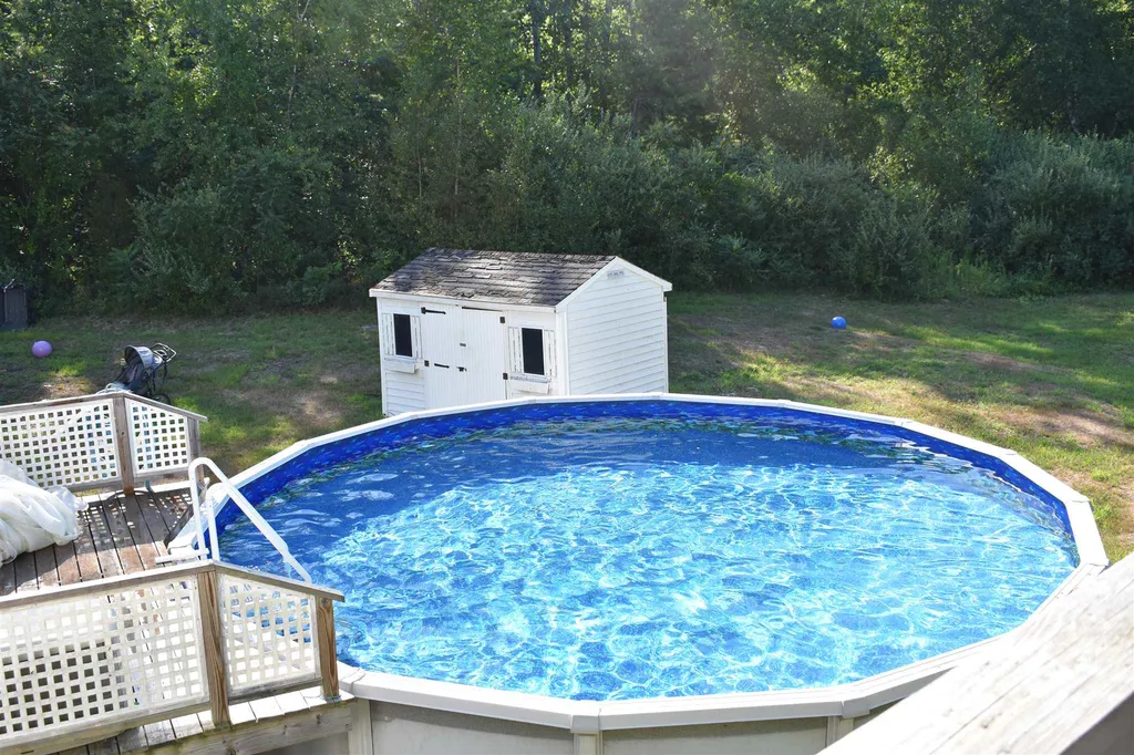 12a Cricket Lane Sandown NH 03873