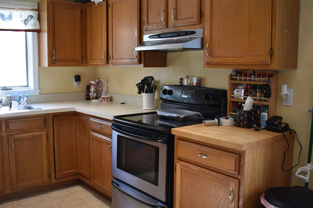 12a Cricket Lane Sandown NH 03873