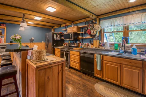 120 Turner Street Bethlehem NH 03574