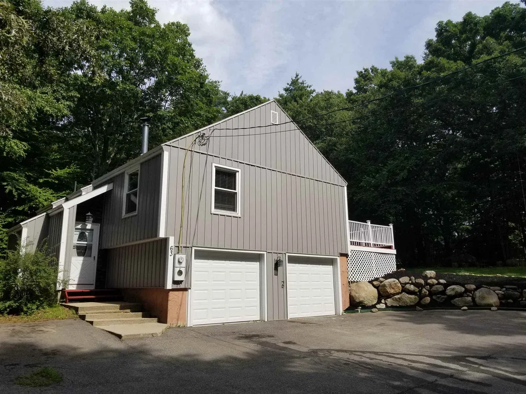 63 Redfield Circle Derry NH 03038