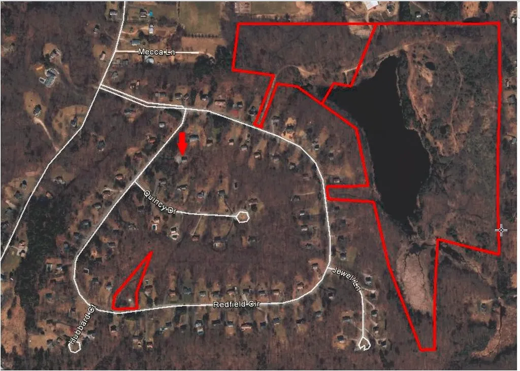 63 Redfield Circle Derry NH 03038