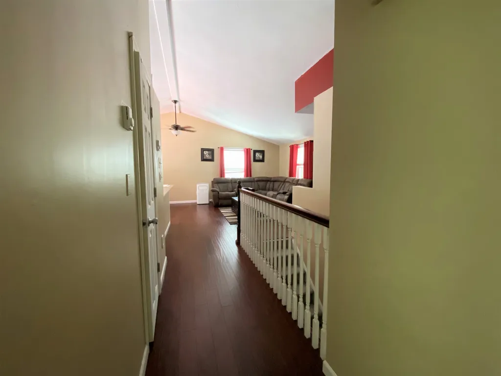 63 Redfield Circle Derry NH 03038