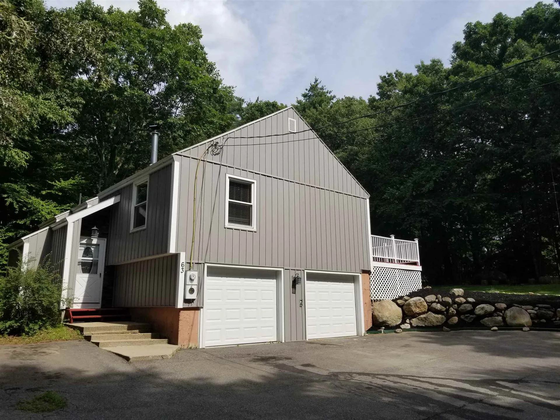 63 Redfield Circle Derry NH 03038