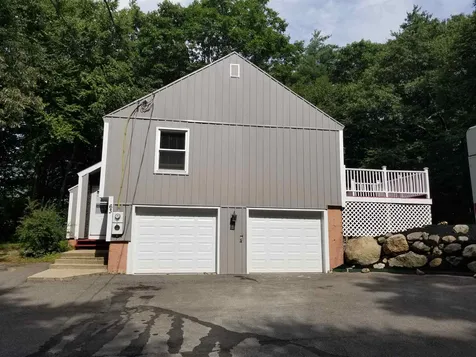 63 Redfield Circle Derry NH 03038