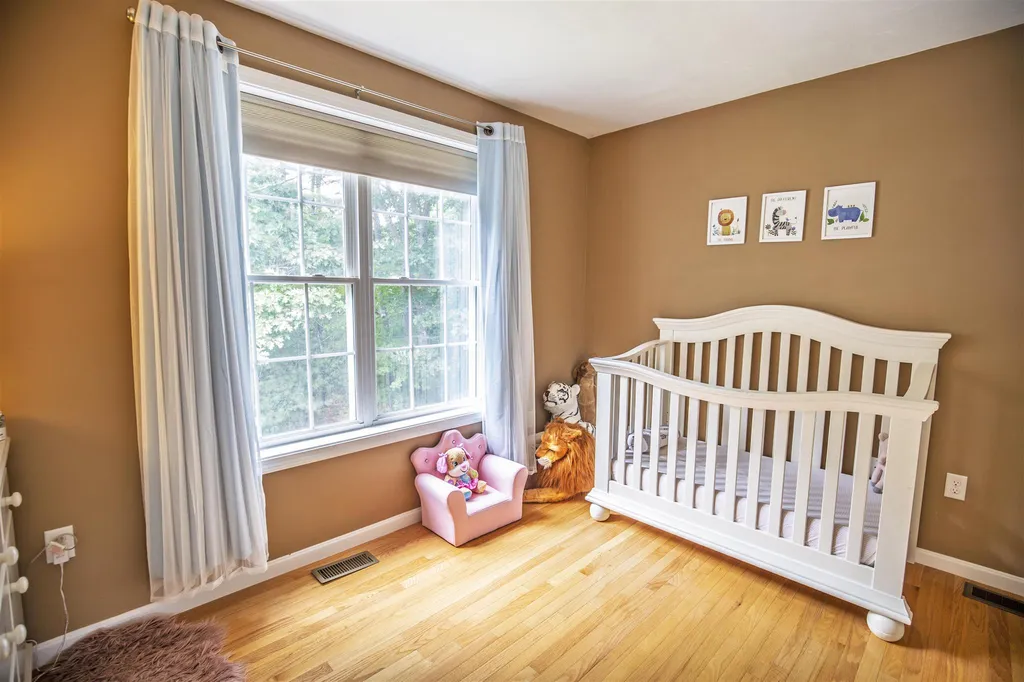 27 Seavey Brook Lane Rochester NH 03867