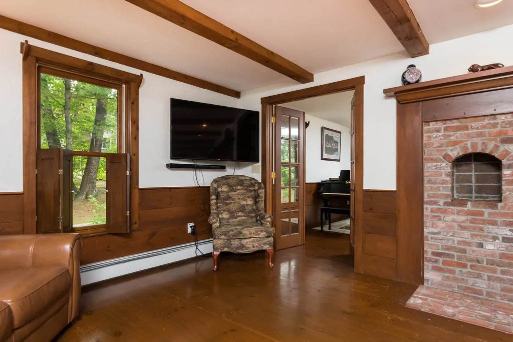 40 Labrador Drive Rochester NH 03867