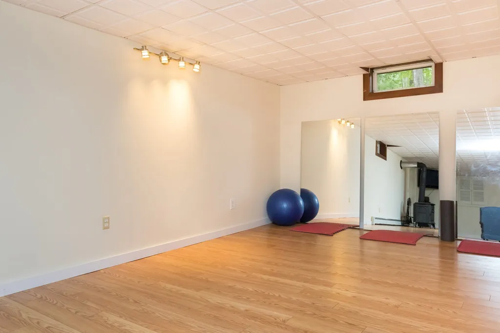 40 Labrador Drive Rochester NH 03867