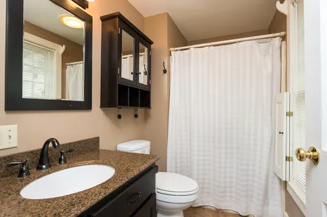 40 Labrador Drive Rochester NH 03867