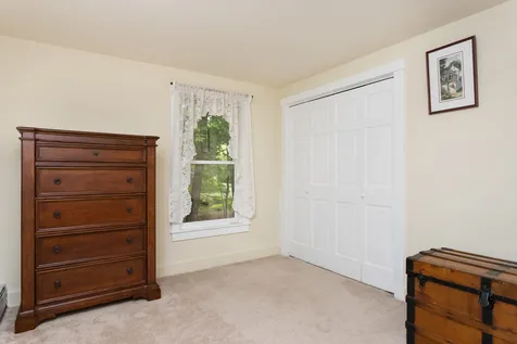 40 Labrador Drive Rochester NH 03867